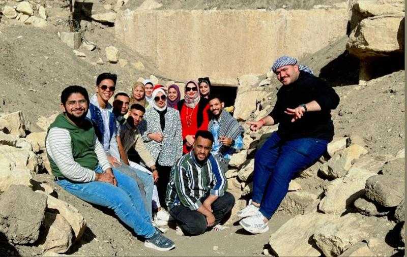 زيارة علمية وأثرية لطلاب الخدمة الاجتماعية بالفيوم لهرمي هوارة واللاهون