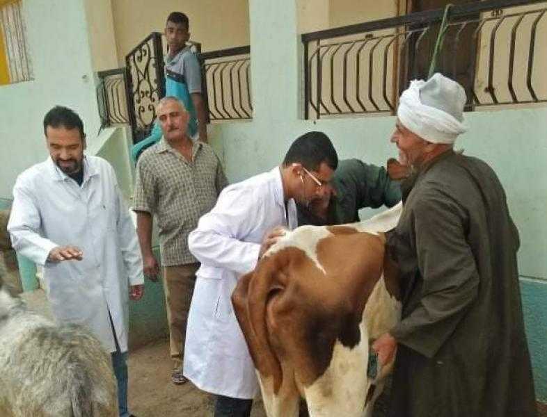 جامعة الزقازيق توجه قافلة بيطرية بقرية كفر العلماء في مركز فاقوس بالشرقية