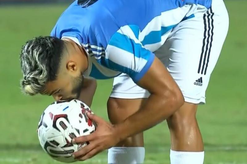 خط أحمر