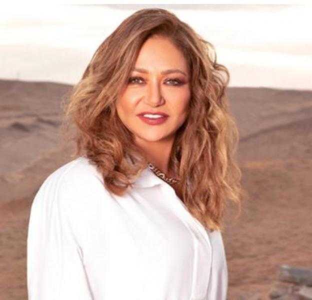 ليلى علوي توجه رسالة لأطفال غزة في عيد الطفولة