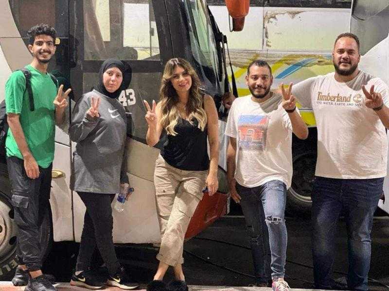 نجلاء بدر توجه الشكر إلى طاقم العمل في مسلسل ”صوت وصورة”
