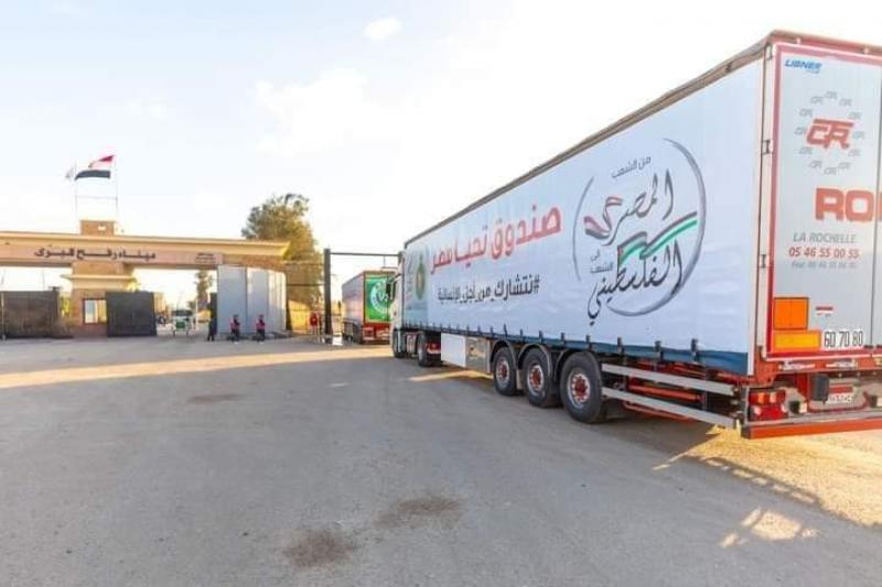 الأمم المتحدة: تفريغ 137 شاحنة بضائع بغزة في أكبر قافلة إنسانية منذ 7 أكتوبر الماضي