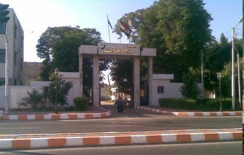 خط أحمر