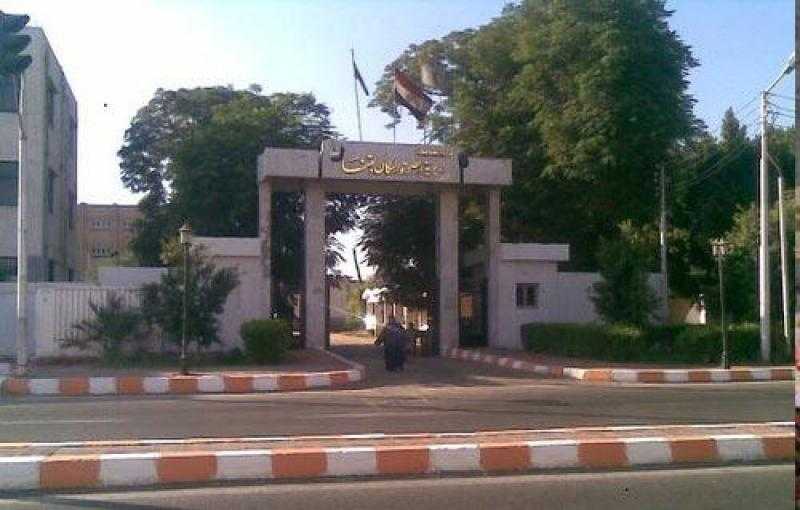 إحالة عدد من الأطباء للتحقيق في وحدات الصحة بالهجان والجبلاو بقنا