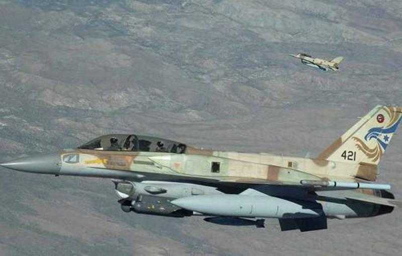 القاهرة الإخبارية: الطيران الحربي والاستطلاعي الإسرائيلي ينسحب من جنوب قطاع غزة