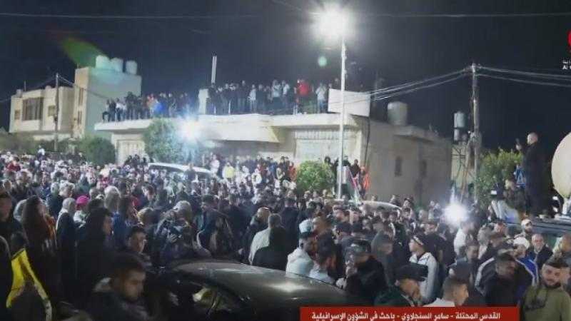 احتفالات في الضفة الغربية مع خروج الأسرى الفلسطينيين