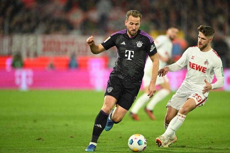 هاري كين يقود بايرن للفوز على كولون وتصدر الدوري الألماني مؤقتا