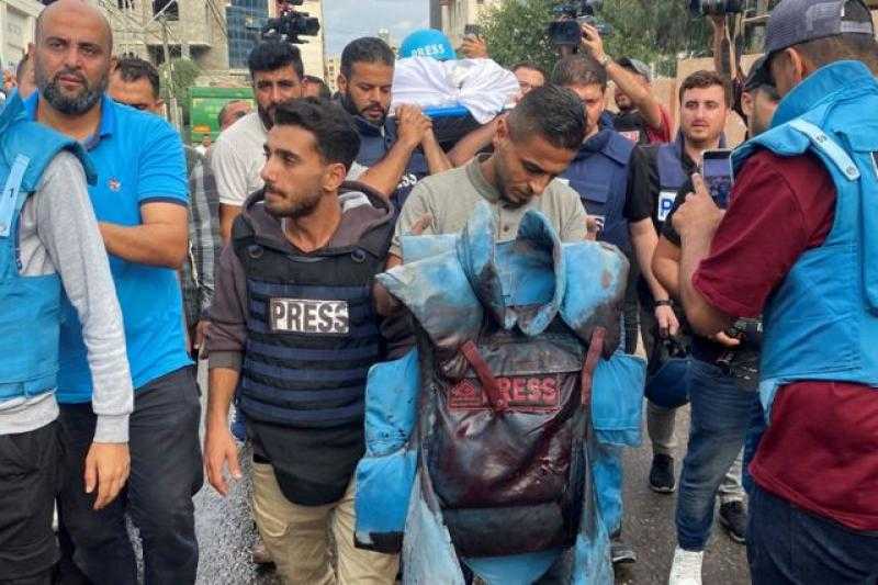 استشهاد 66 صحفيا في غزة منذ بدء العدوان الإسرائيلي بينهم 6 زميلات