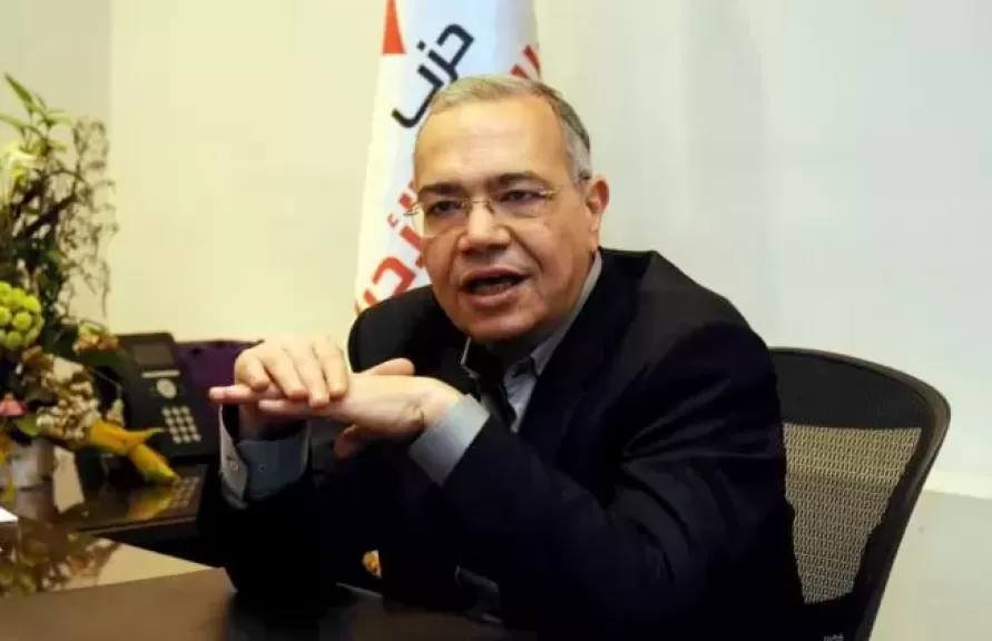 خط أحمر