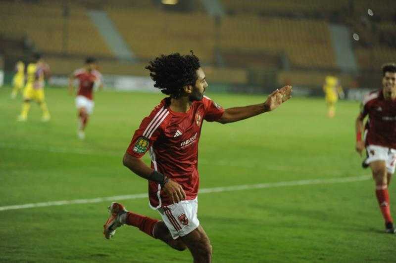 حسين الشحات ينضم إلى بركات وفلافيو في قائمة تاريخية بالأهلي