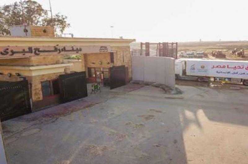 رئيس بلدية غزة: الاحتلال يعرقل عملية إيصال الوقود إلى القطاع