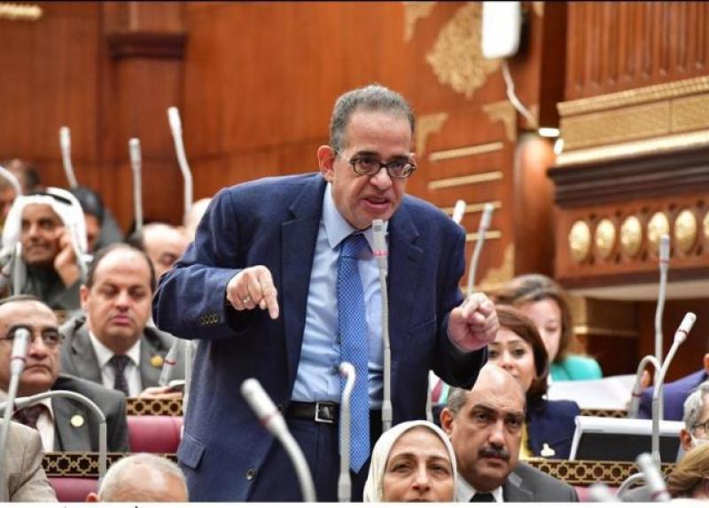 خط أحمر