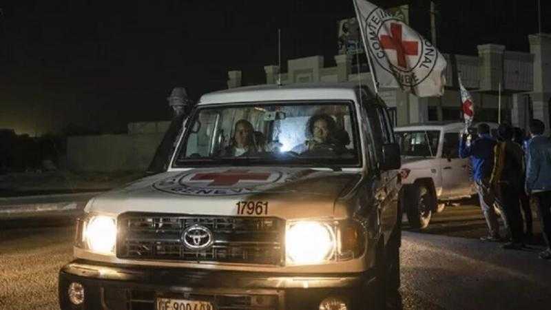 القاهرة الإخبارية: 11 محتجزا إسرائيليا بالدفعة الرابعة بينهم سيدتان و9 أطفال