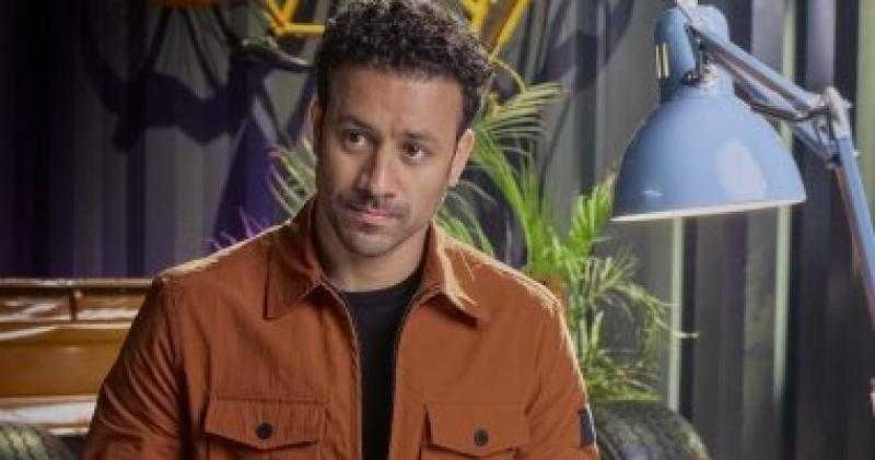 مسلسل زينهم.. أحمد داود يحاول حل لغز وفاة والده بعد 20 سنة في الحلقة 7