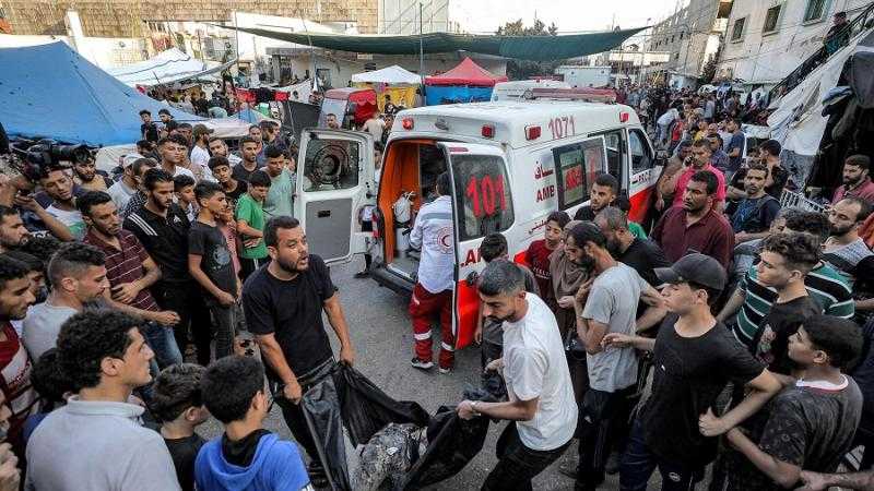 إعلام إسرائيلي: تمديد اعتقال مدير مجمع الشفاء الطبي 45 يومًا
