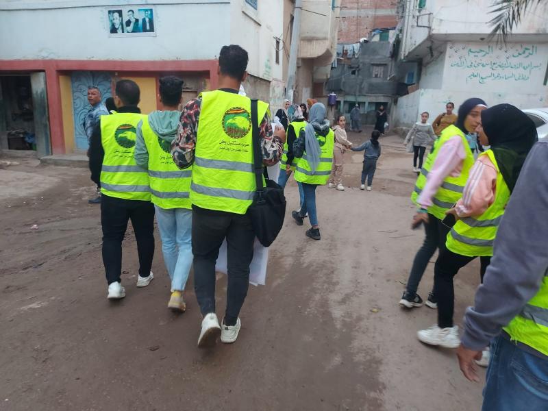 استمرار حملات ”مستقبل وطن” لطرق الأبواب في مطوبس بكفر الشيخ لدعم المرشح عبد الفتاح السيسي