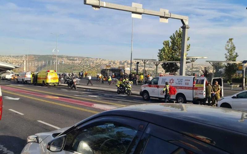 إصابة 6 أشخاص على الأقل في حادث إطلاق نار عند مدخل مدينة القدس
