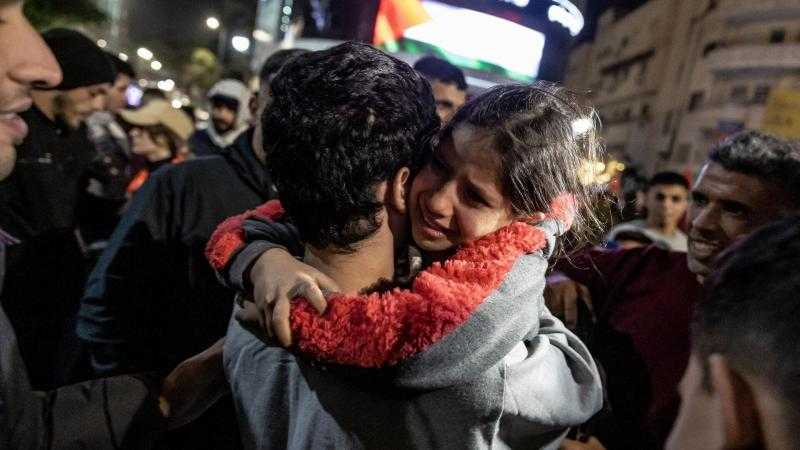 حماس: الدفعة السابعة من الأسرى الفلسطينيين تضم أسماء 22 أسيرا و8 أسيرات كلهن من مناطق داخل الخط الأخضر