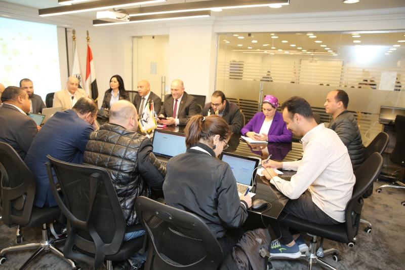 غرفة العمليات المركزية بتنسيقية شباب الأحزاب والسياسيين تبدأ أعمالها لمتابعة الانتخابات للمصريين في الخارج