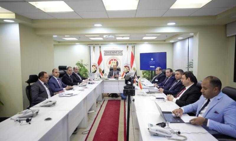 مع انطلاق تصويت المصريين في الخارج.. غرفة عمليات بالهيئة الوطنية للانتخابات لمتابعة عملية الاقتراع