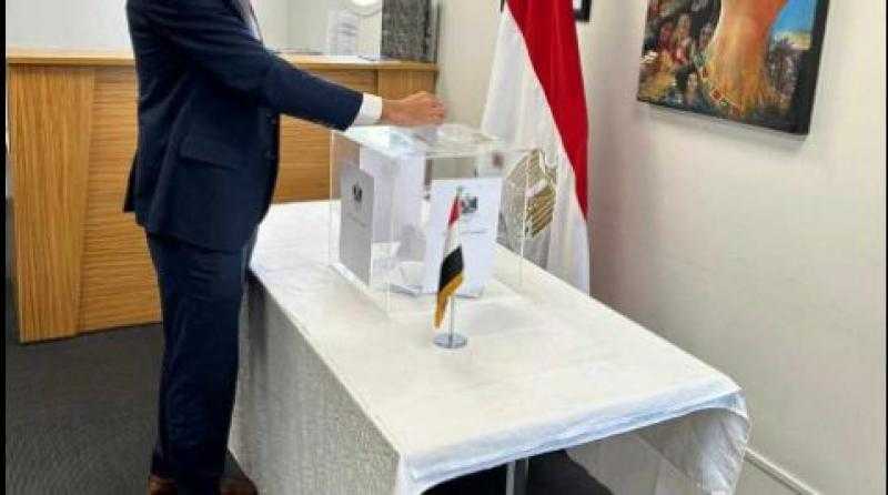 بدء التصويت بانتخابات الرئاسة بسفارتي مصر في مسقط وموريشيوس