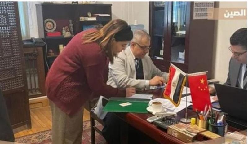 المصريون في الصين واليابان يدعمون السيسي في انتخابات الرئاسة