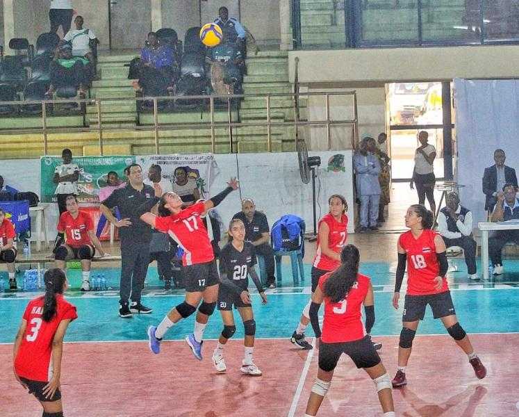 منتخب الناشئات يواجه الكاميرون بحثًا عن التأهل لنهائي بطولة أفريقيا للطائرة