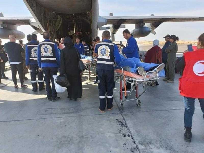 نقل أول دفعة من الجرحى الفلسطينيين إلى مستشفيات تونس