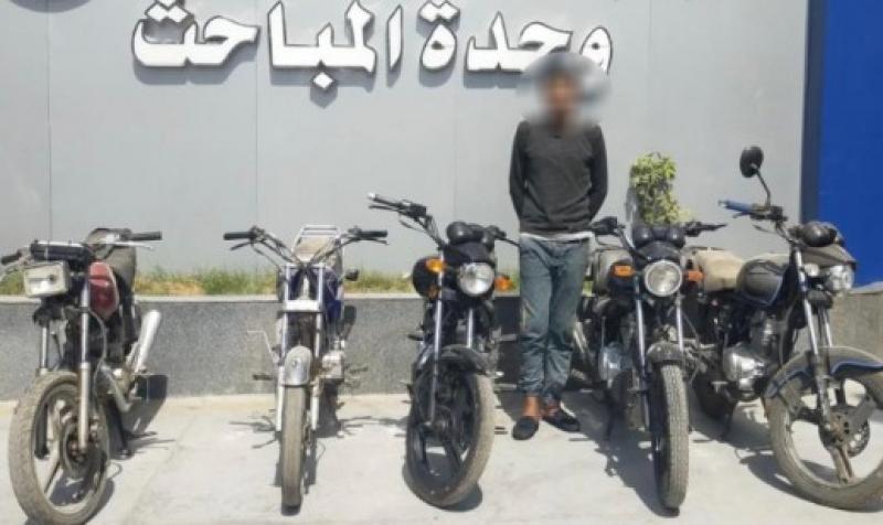 حبس 3 متهمين كونوا عصابة تخصصت في سرقة الدراجات النارية ببني سويف