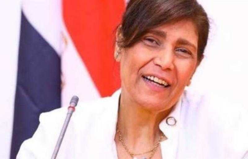 عايدة فهمي: حنان مطاوع كوميديانة كبيرة وعندها حضور قوي