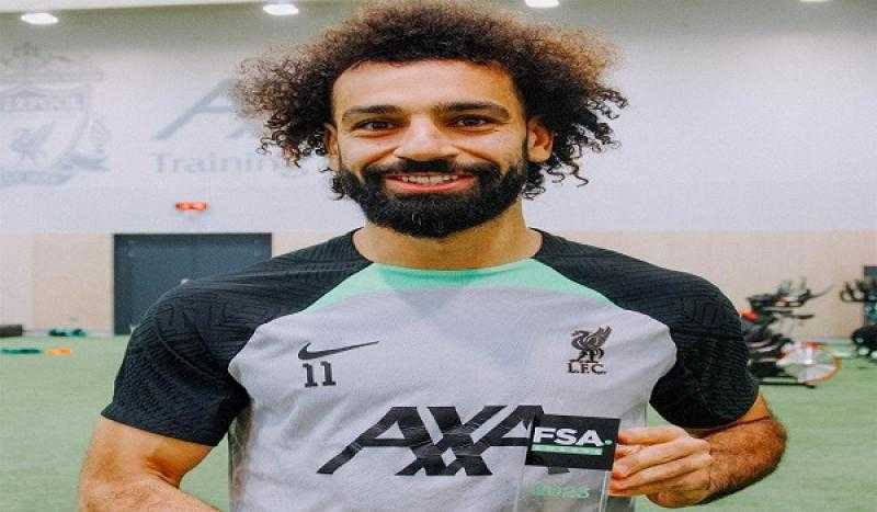 محمد صلاح يتوج بجائزة لاعب العام من اتحاد مشجعي كرة القدم في إنجلترا