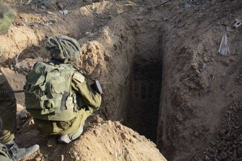 جيش الاحتلال يغمر أنفاق غزة بمياه البحر لتدميرها