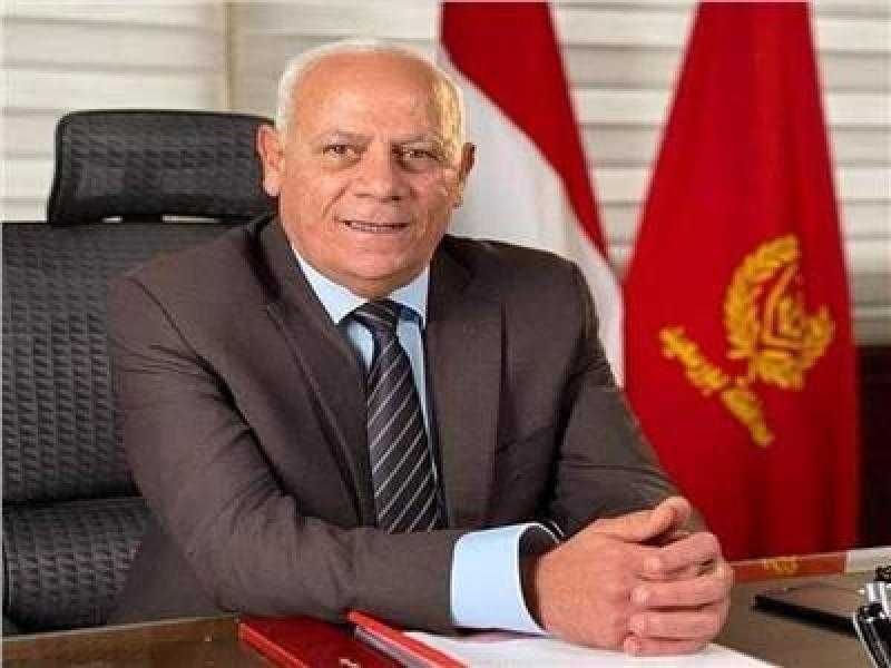 محافظ بورسعيد يُتابع استعدادات الشبكة الوطنية الموحدة لاستقبال الانتخابات الرئاسية