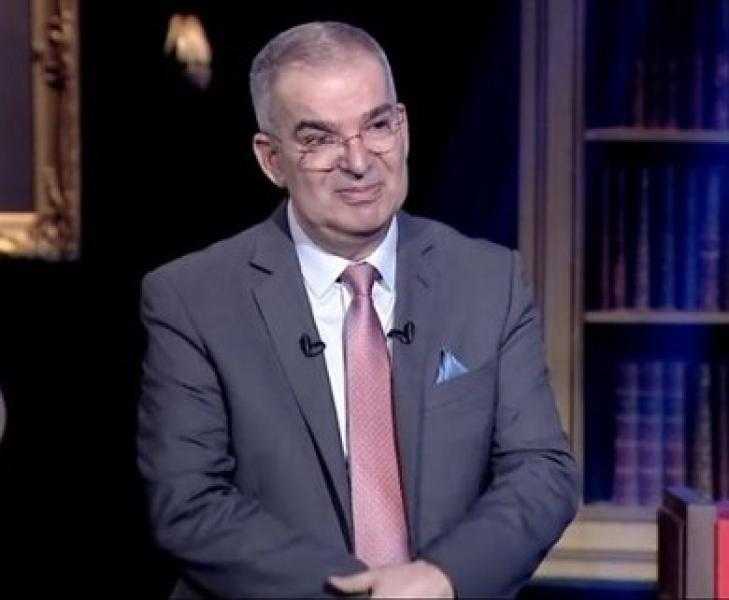 طوني خليفة: عمرو أديب إعلامي شاطر.. ويعمل مع ناس معاهم فلوس يدفعوا له