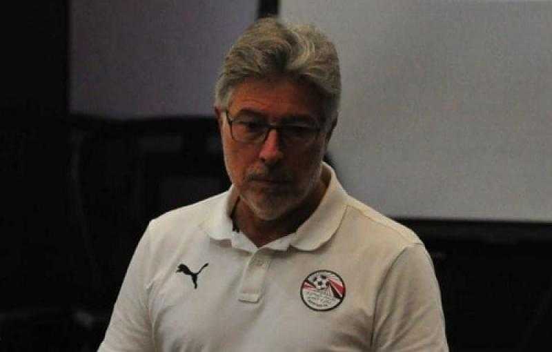 بيريرا : المستحقات تصرف للحكام بشكل منتظم