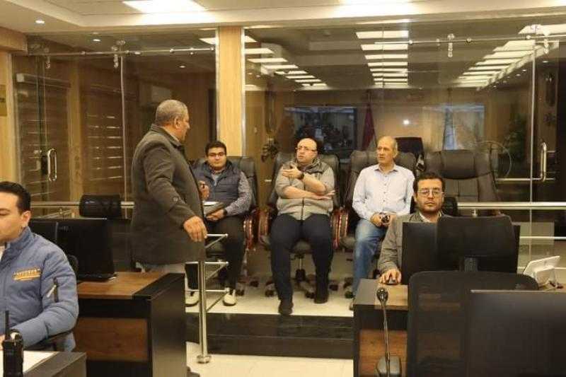 محافظ بني سويف يتفقد مركز السيطرة الموحد استعدادا لانتخابات الرئاسة