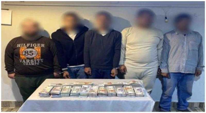 القبض على مندوب تحصيل وآخرين متهمين بسرقة مبلغ مالي بالجيزة