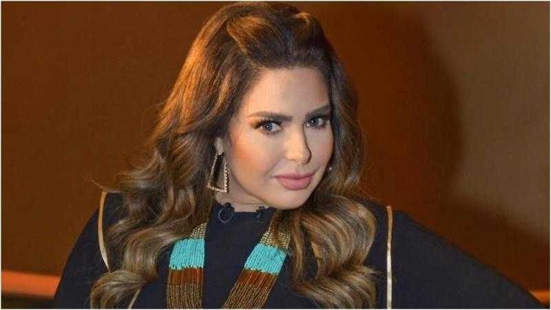 بوسي شلبي تهنئ صابرين بزواجها من منتج لبناني