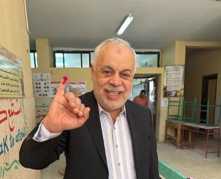 خط أحمر