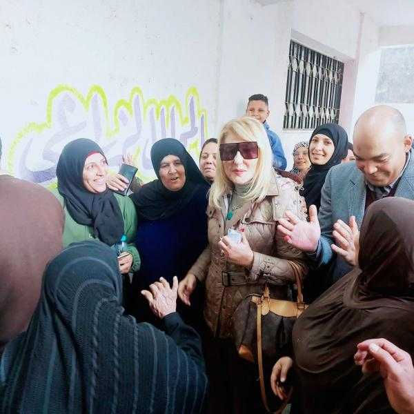 نادية الجندي تدلي بصوتها في الانتخابات الرئاسية