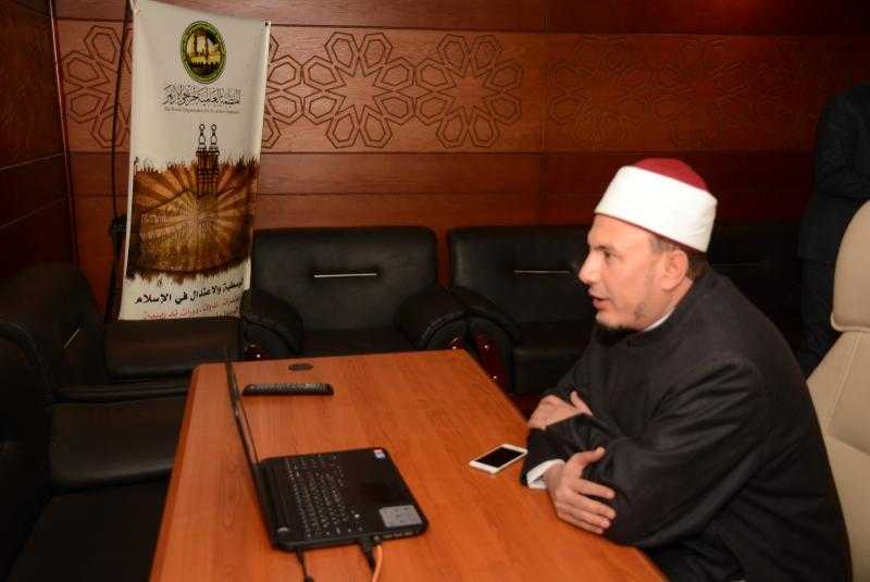 انطلاق دورة ”إعداد المفتي” لأئمة لبنان عبر الفيديو كونفرانس بمقر منظمة خريجي الأزهر