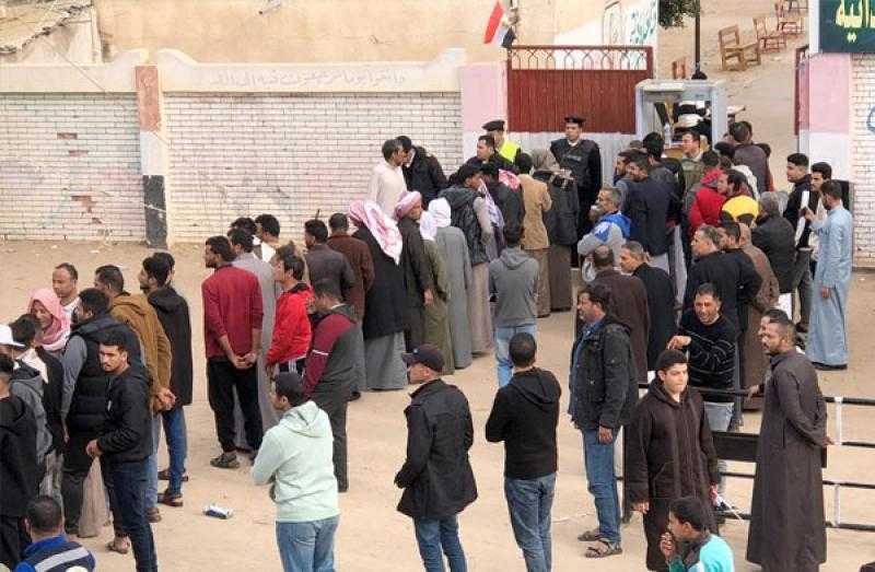 العريش ورمانة والشيخ زويد.. قبائل شمال سيناء وشبابها أمام اللجان للمشاركة في الانتخابات الرئاسية| صور
