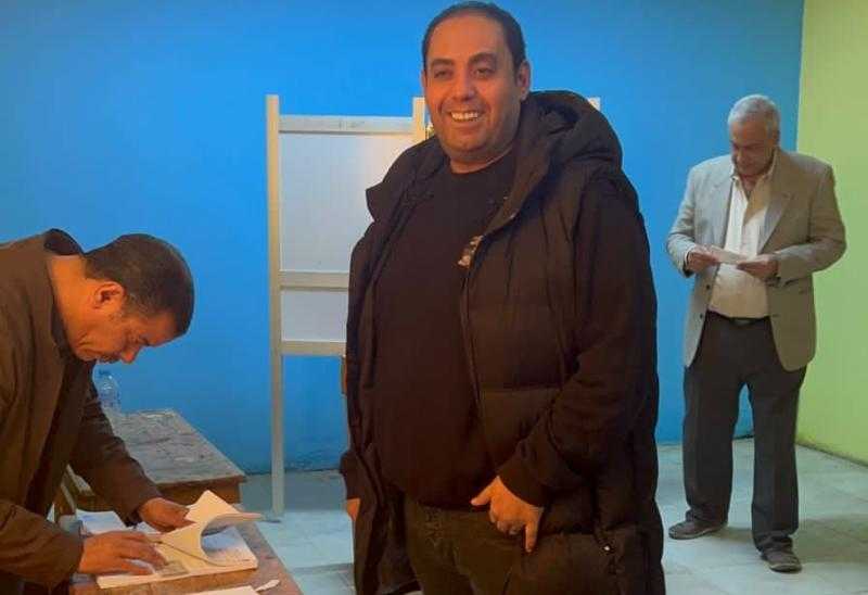 خالد لطيف يدلي بصوته في الانتخابات الرئاسية