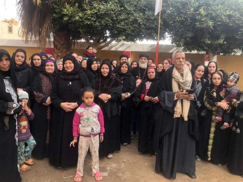 سيدات القرى بسوهاج يتصدرن المشهد الانتخابي ثاني أيام الانتخابات الرئاسية| صور