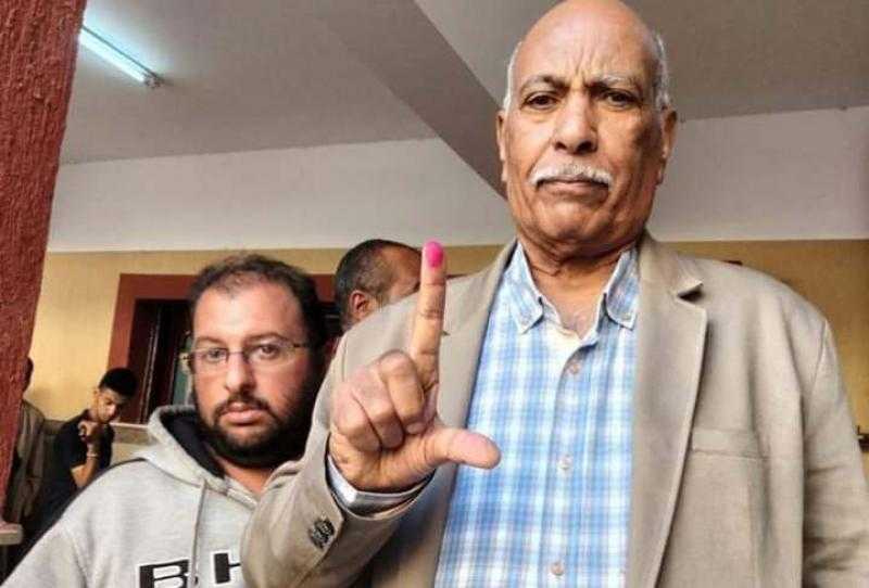 رئيس غرفة الأقصر التجارية يُدلي بصوته في الانتخابات الرئاسية