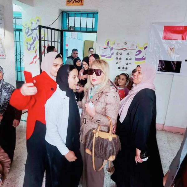 خط أحمر