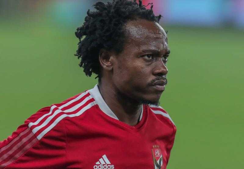 بيرسي تاو يفوز بجائزة أفضل لاعب داخل القارة الإفريقية