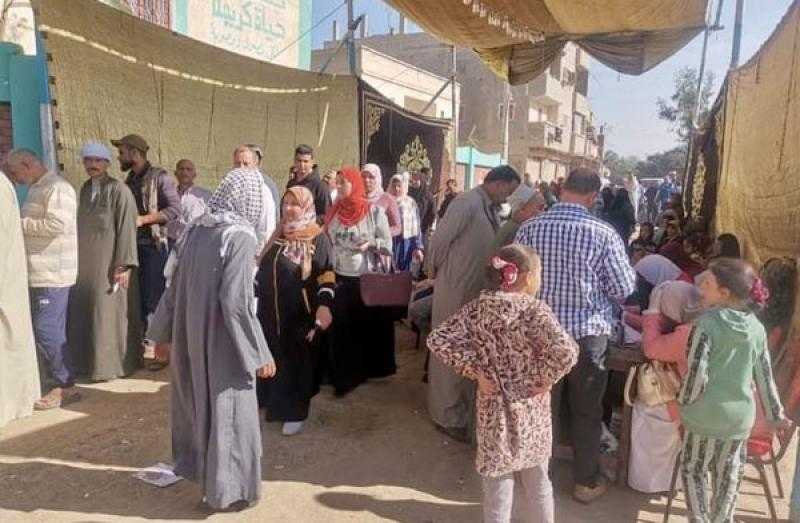 احتشاد أهالي مركز تلا في المنوفية للإدلاء بأصواتهم في الانتخابات الرئاسية 2024