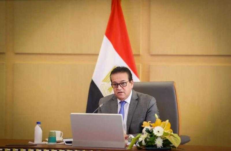 وزير الصحة يعقد اجتماعًا مع نظيره التركي لبحث التعاون المشترك واستكمال تقديم الخدمات العلاجية لمصابي غزة