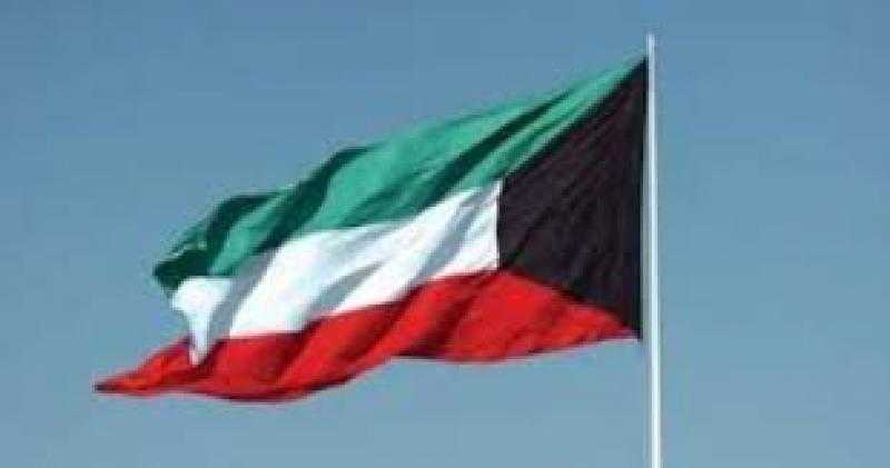 التليفزيون الكويتي يقطع الإرسال ويبث آيات من القرآن الكريم.. وبيان للديوان الأميري بعد قليل
